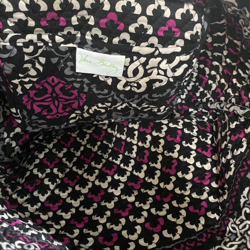 Retired “Canterberry” tote bag. EUC Vera Bradley - Picture 2 of 4